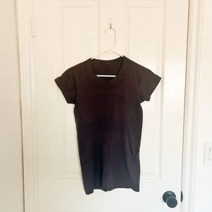 Lululemon run swiftly tee